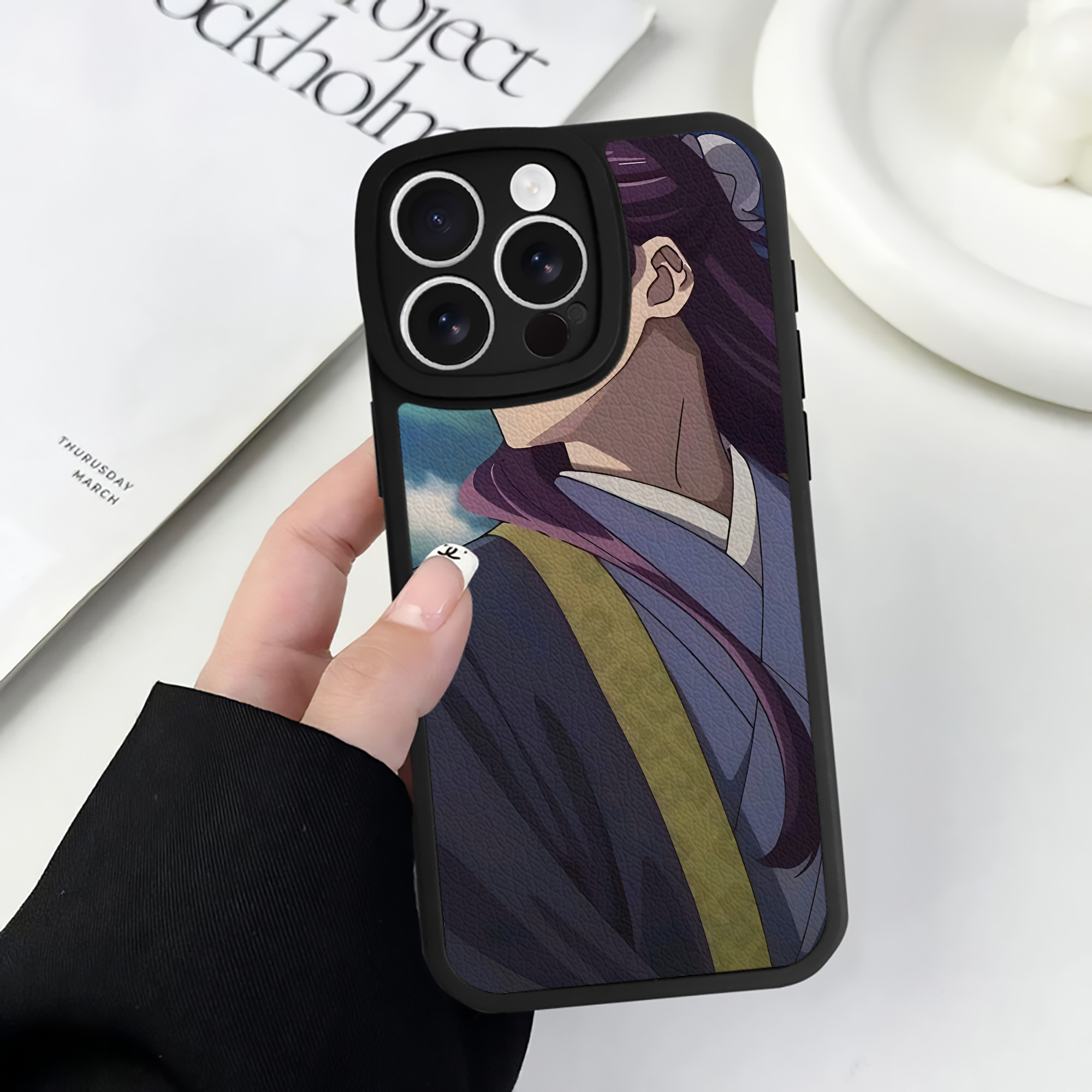 薬屋のひとりごと The Apothecary Diaries 【iPhone 16シリーズ対応】シリコンスマホケース（レザー調） 材質：シリコン